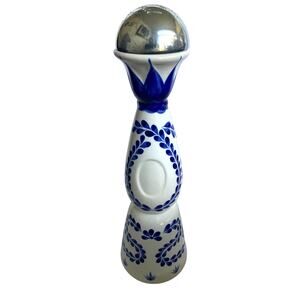 EMPTY Clase Azul Reposado Empty Bottle 750ml -Leaf emblem is missing